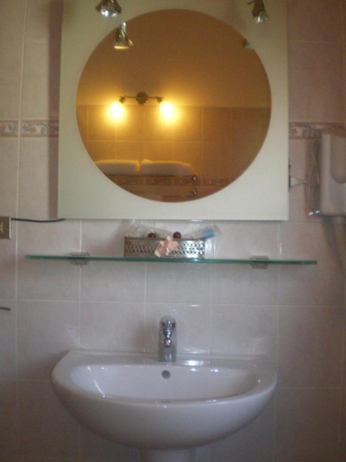 Hotel Eden Osio Sotto Zimmer foto